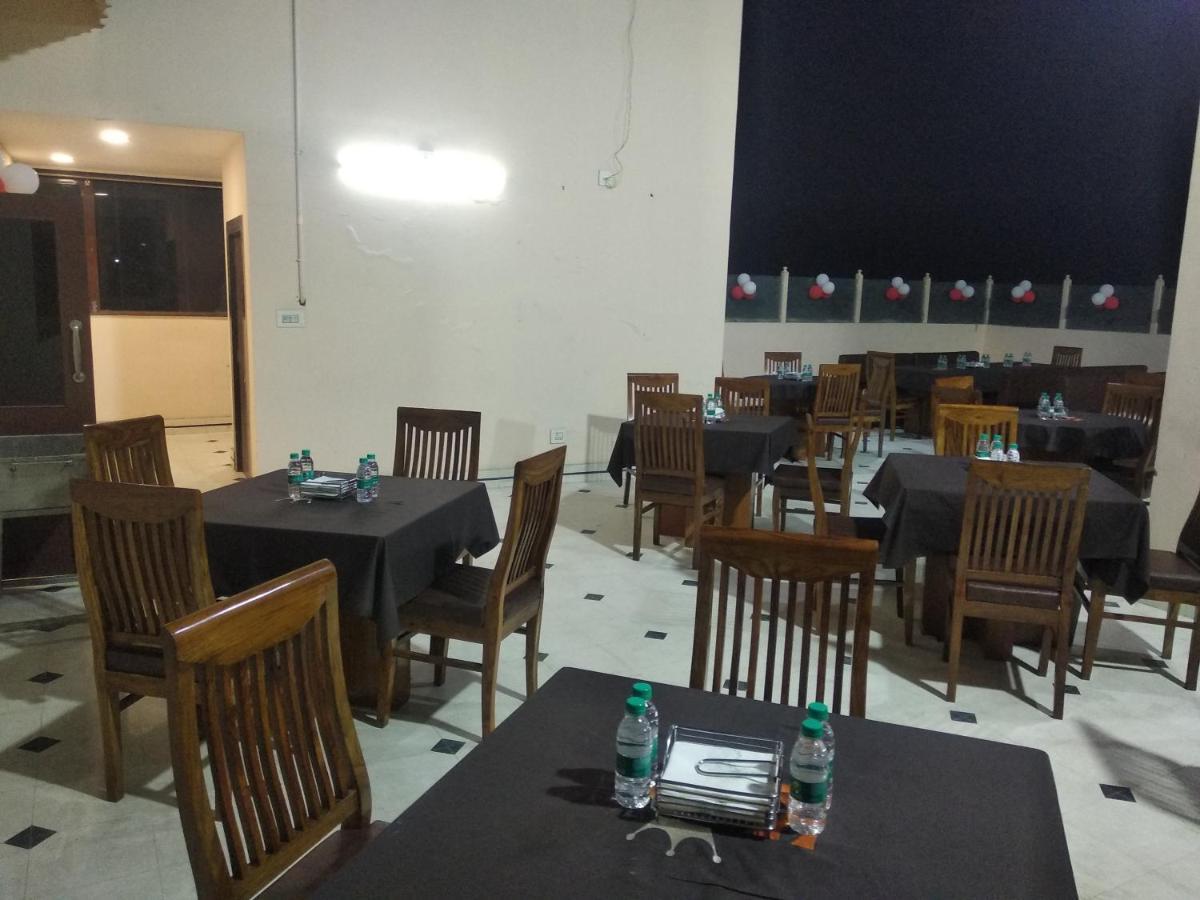 hotel kalamandir palace Bikaner Bagian luar foto