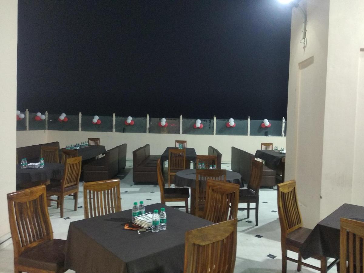 hotel kalamandir palace Bikaner Bagian luar foto